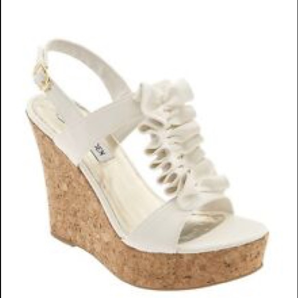 Steve Madden Shoes - Steve Madden quantumm White Open Toe cork wedges